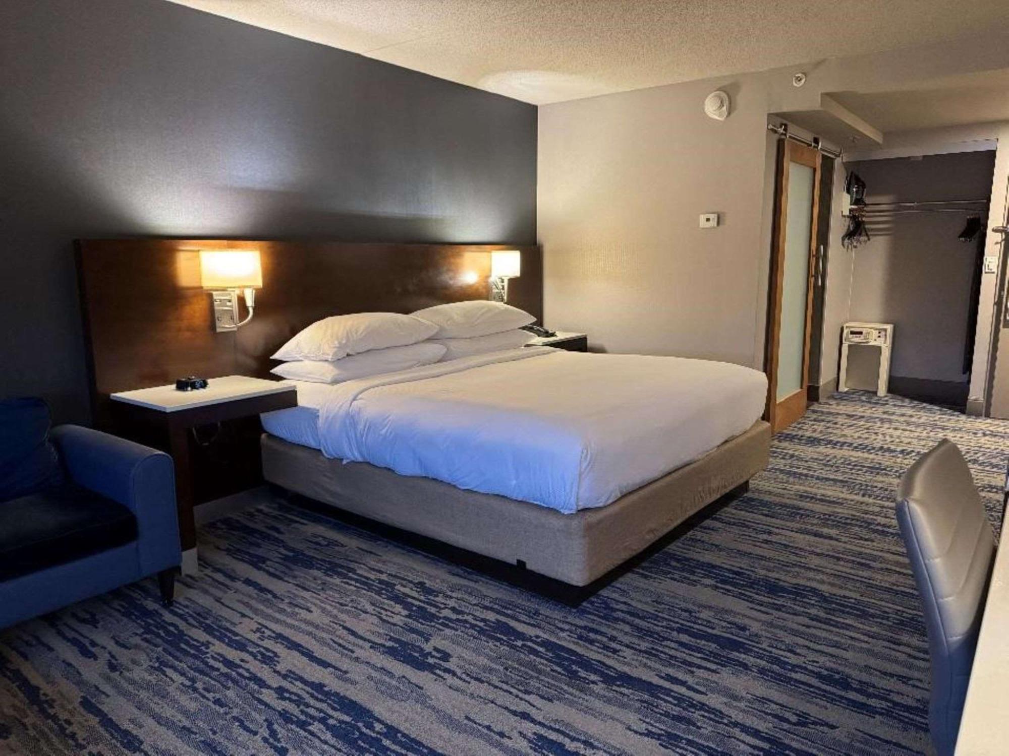 Skyline Hotel Detroit Airport, Surestay Collection By Best Western Romulus Exterior photo