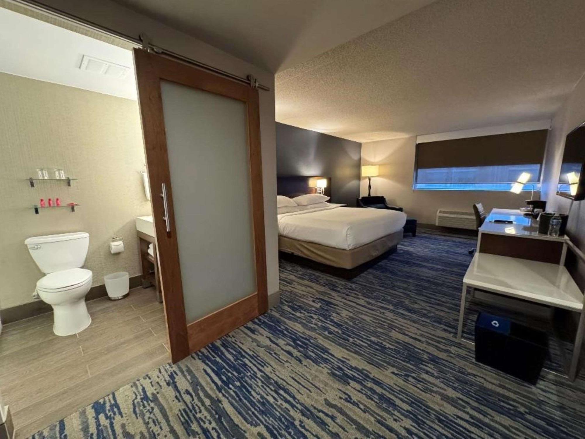 Skyline Hotel Detroit Airport, Surestay Collection By Best Western Romulus Exterior photo
